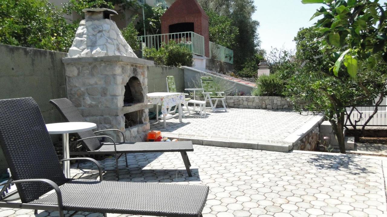 Holiday Home Apartment Tedo Klek Eksteriør bilde